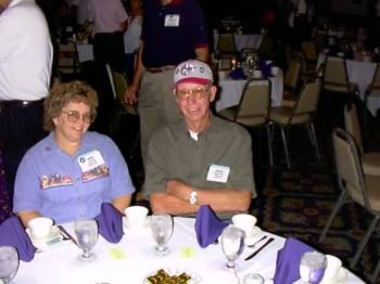 banquet10.jpg (15305 bytes)